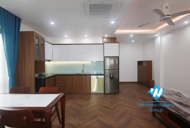 New two-room apartment for rent near Ngoc Thuy French International School, Long Bien District.